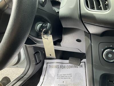 2017 Ford Focus SE   - Photo 28 - Acton, MA 01720