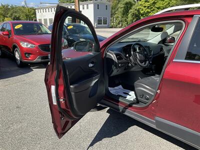 2020 Jeep Cherokee Limited   - Photo 19 - Acton, MA 01720