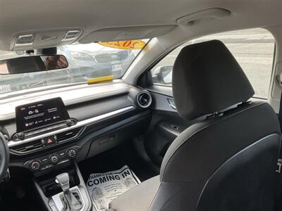 2023 Kia Forte LXS   - Photo 19 - Acton, MA 01720