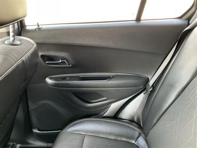 2020 Chevrolet Trax LT   - Photo 17 - Acton, MA 01720