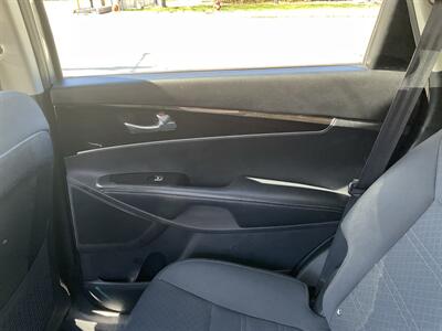 2020 Kia Sorento LX V6   - Photo 16 - Acton, MA 01720