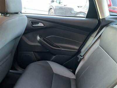 2014 Ford Focus SE - Photo 13 - Acton, MA 01720
