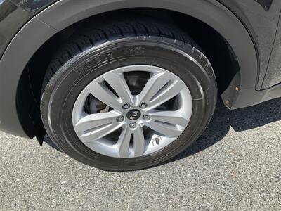 2017 Kia Sportage LX - Photo 8 - Acton, MA 01720