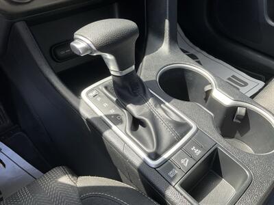 2017 Kia Sportage LX - Photo 19 - Acton, MA 01720