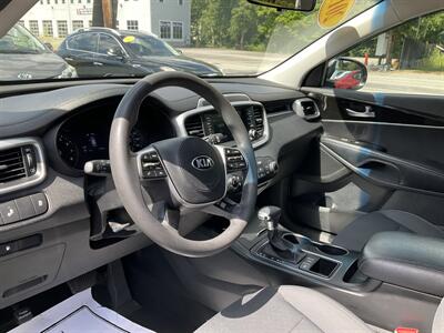 2019 Kia Sorento LX - Photo 19 - Acton, MA 01720