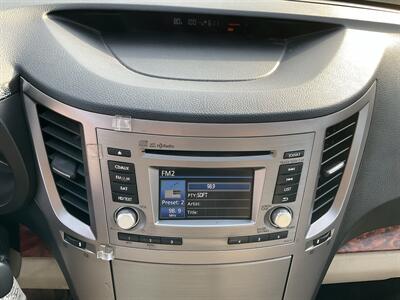 2012 Subaru Outback 2.5i Limited   - Photo 29 - Acton, MA 01720