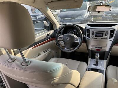 2012 Subaru Outback 2.5i Limited   - Photo 17 - Acton, MA 01720