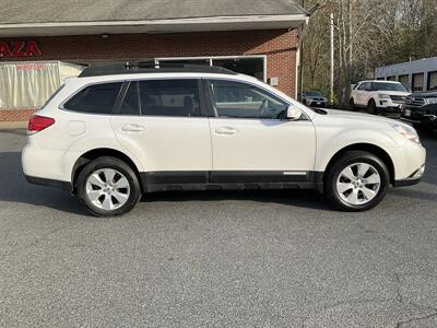 2012 Subaru Outback 2.5i Limited   - Photo 4 - Acton, MA 01720