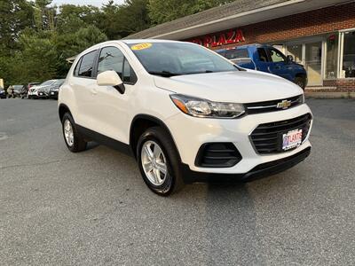 2021 Chevrolet Trax LS   - Photo 3 - Acton, MA 01720