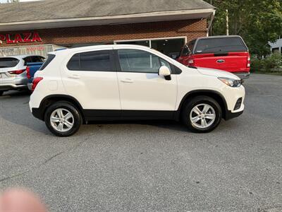 2021 Chevrolet Trax LS   - Photo 4 - Acton, MA 01720