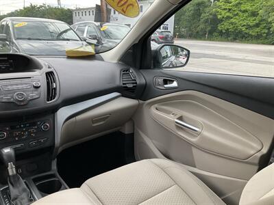 2017 Ford Escape SE - Photo 19 - Acton, MA 01720