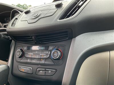 2017 Ford Escape SE - Photo 37 - Acton, MA 01720