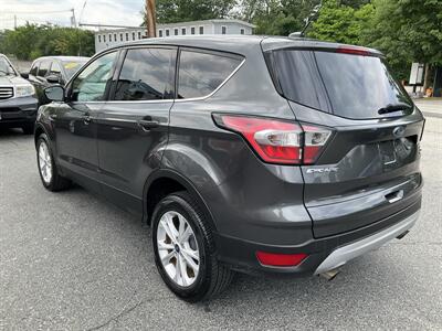 2017 Ford Escape SE - Photo 7 - Acton, MA 01720