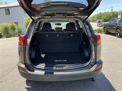 2015 Toyota RAV4 Limited - Photo 11 - Acton, MA 01720