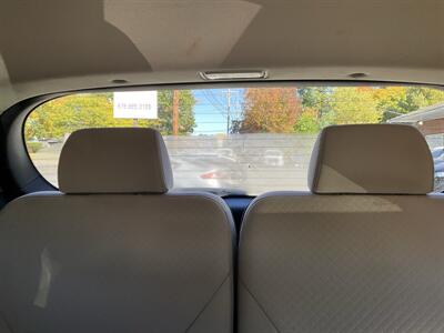 2017 Kia Sorento LX V6 - Photo 14 - Acton, MA 01720