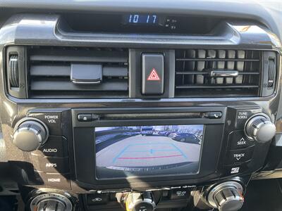 2016 Toyota 4Runner Trail Premium   - Photo 35 - Acton, MA 01720