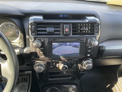 2016 Toyota 4Runner Trail Premium   - Photo 34 - Acton, MA 01720