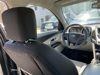 2017 Chevrolet Equinox LS   - Photo 19 - Acton, MA 01720