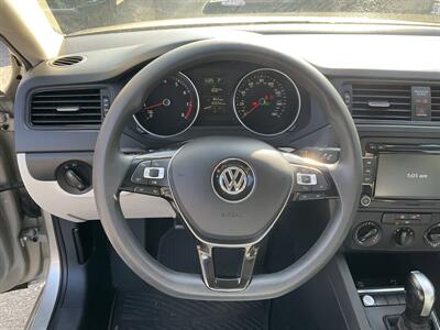 2015 Volkswagen Jetta S - Photo 23 - Acton, MA 01720