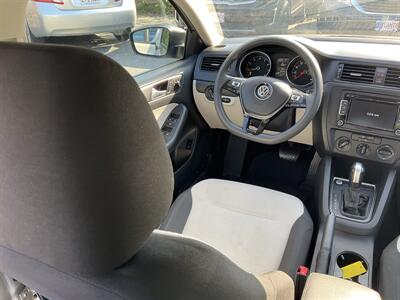 2015 Volkswagen Jetta S - Photo 18 - Acton, MA 01720