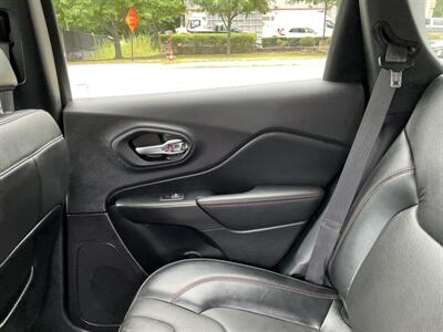 2021 Jeep Cherokee Trailhawk   - Photo 16 - Acton, MA 01720