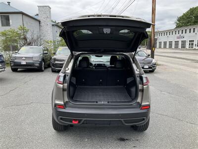 2021 Jeep Cherokee Trailhawk   - Photo 12 - Acton, MA 01720