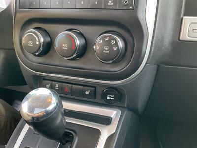 2015 Jeep Compass High Altitude Edition   - Photo 31 - Acton, MA 01720