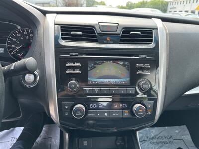 2015 Nissan Altima 2.5 SV   - Photo 14 - Acton, MA 01720