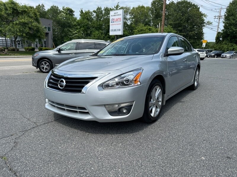 2015 Nissan Altima 2.5 SV - Photo 1 - Acton, MA 01720