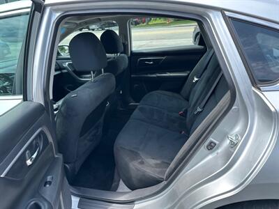 2015 Nissan Altima 2.5 SV   - Photo 10 - Acton, MA 01720