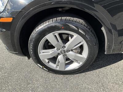 2019 Audi Q5 quattro Premium Plus 45 T - Photo 8 - Acton, MA 01720