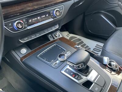 2019 Audi Q5 quattro Premium Plus 45 T - Photo 19 - Acton, MA 01720