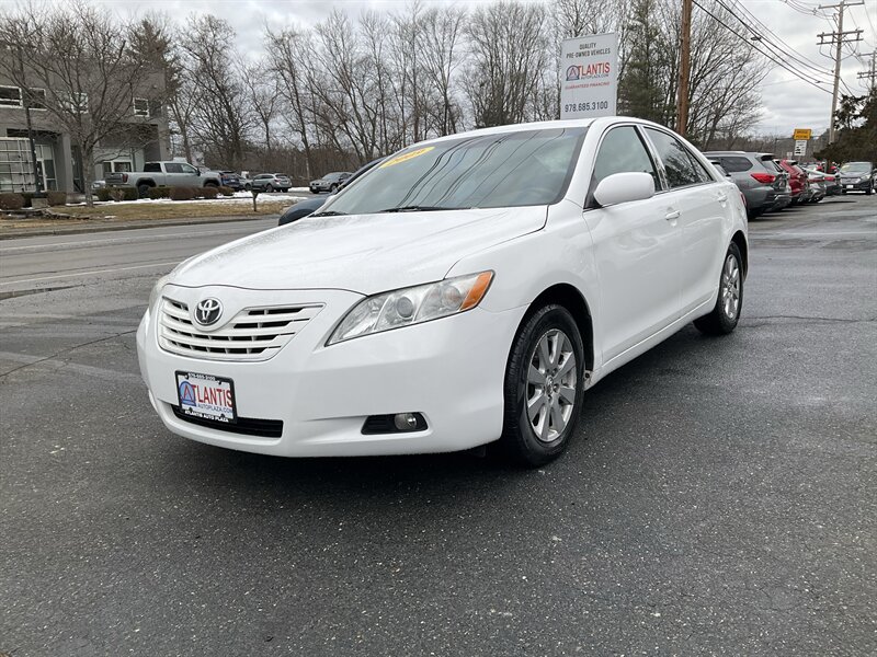 2009 Toyota Camry XLE V6   - Photo 1 - Acton, MA 01720