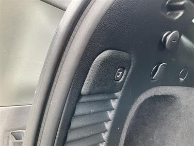 2018 Jeep Grand Cherokee Overland - Photo 13 - Acton, MA 01720