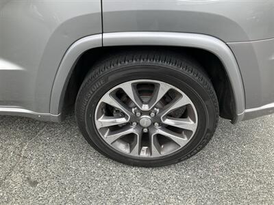 2018 Jeep Grand Cherokee Overland - Photo 10 - Acton, MA 01720