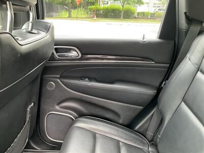 2018 Jeep Grand Cherokee Overland - Photo 16 - Acton, MA 01720