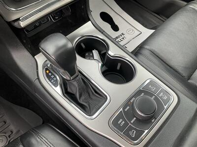 2018 Jeep Grand Cherokee Overland - Photo 36 - Acton, MA 01720
