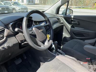 2020 Chevrolet Trax LS   - Photo 15 - Acton, MA 01720