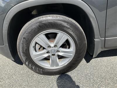 2020 Chevrolet Trax LS   - Photo 10 - Acton, MA 01720