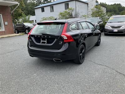 2015 Volvo V60 T5 Premier   - Photo 5 - Acton, MA 01720
