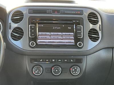 2015 Volkswagen Tiguan S 4Motion   - Photo 18 - Acton, MA 01720