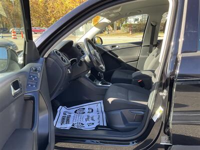 2015 Volkswagen Tiguan S 4Motion   - Photo 13 - Acton, MA 01720