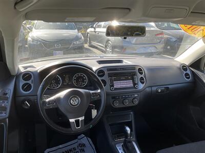 2015 Volkswagen Tiguan S 4Motion   - Photo 16 - Acton, MA 01720