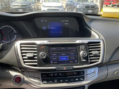 2014 Honda Accord EX-L V6   - Photo 13 - Acton, MA 01720