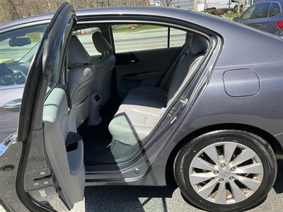 2014 Honda Accord EX-L V6   - Photo 11 - Acton, MA 01720