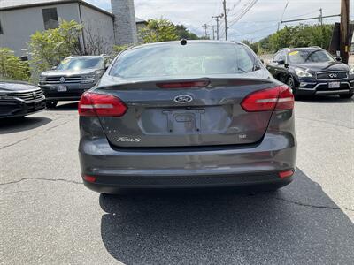 2017 Ford Focus SE   - Photo 6 - Acton, MA 01720