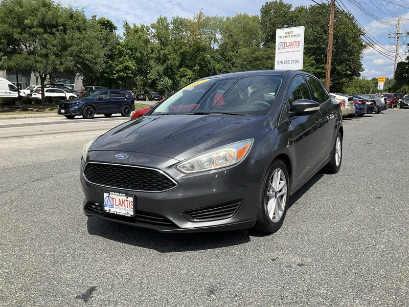 2017 Ford Focus SE   - Photo 1 - Acton, MA 01720