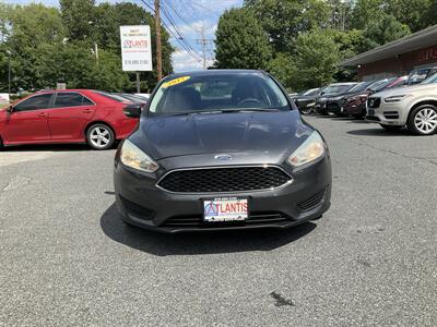 2017 Ford Focus SE   - Photo 2 - Acton, MA 01720