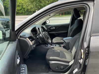 2016 Jeep Cherokee Latitude Altitude   - Photo 18 - Acton, MA 01720