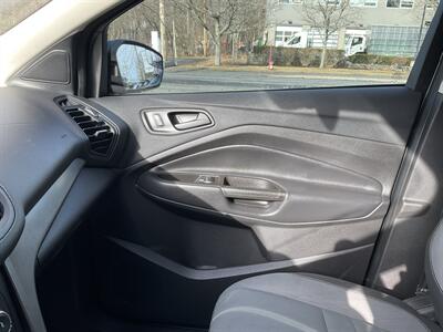 2017 Ford Escape S - Photo 16 - Acton, MA 01720